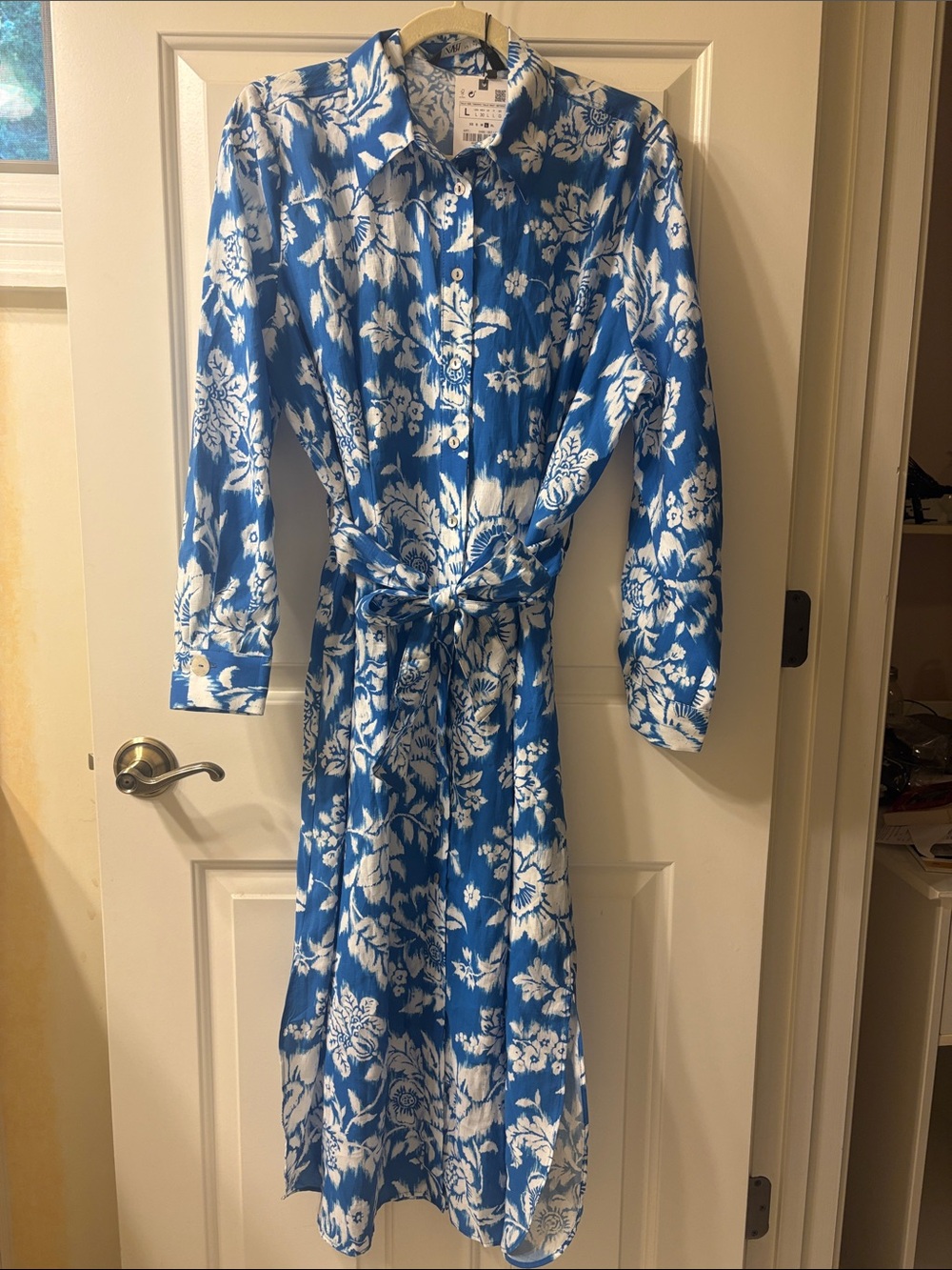 Zara Blue and White Floral Midi Shirt Dress with Tie Waist